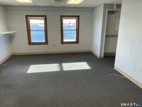 404 Thames Street Groton CT 06340
