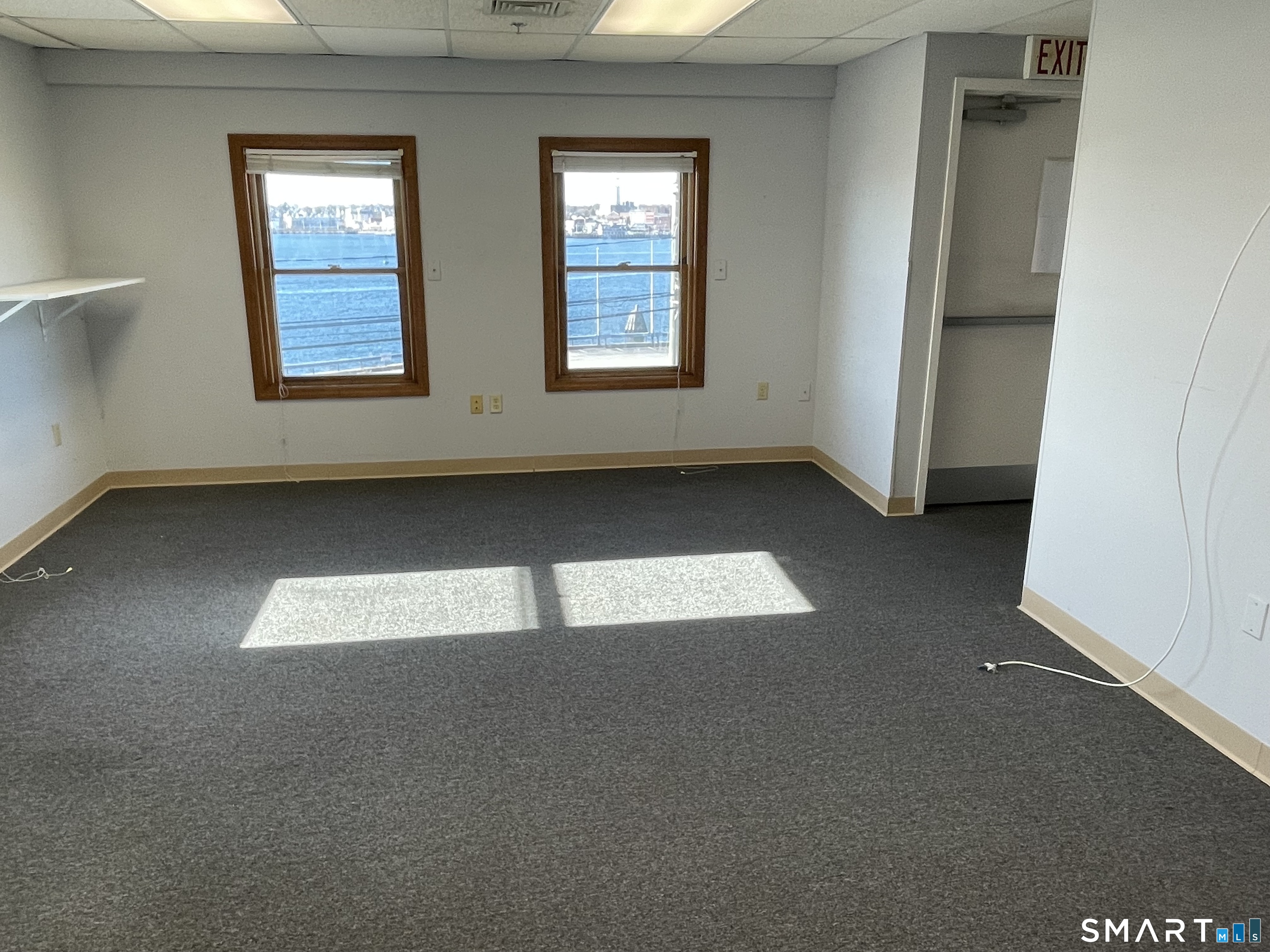 404 Thames Street Groton CT 06340