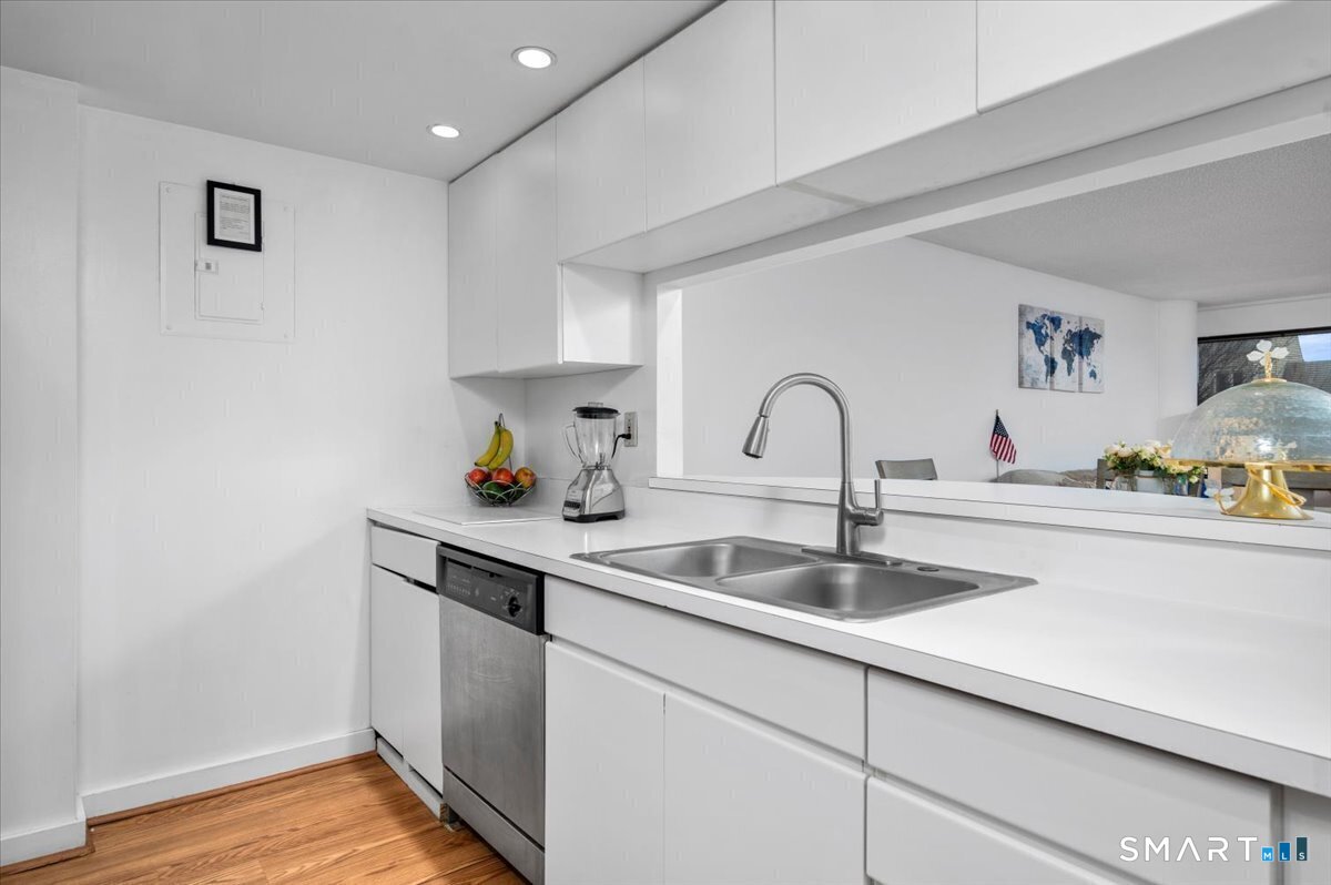 127 Greyrock Place Stamford CT 06901
