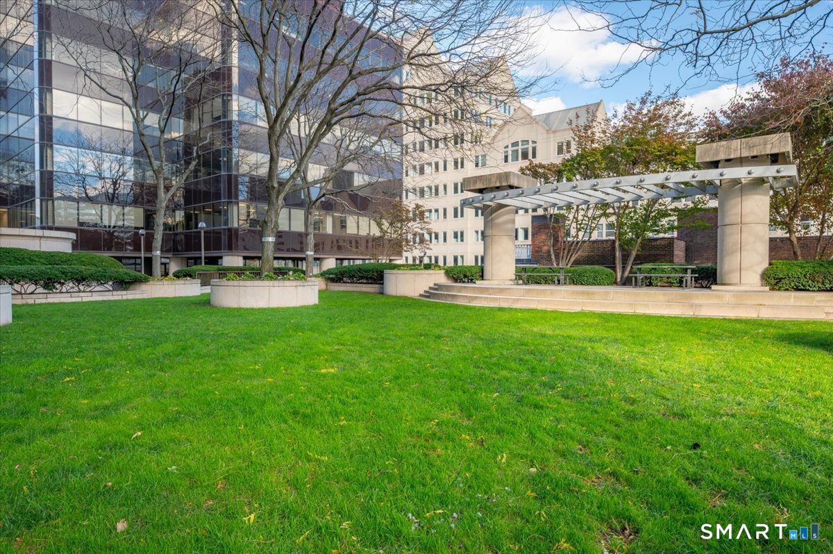 127 Greyrock Place Stamford CT 06901