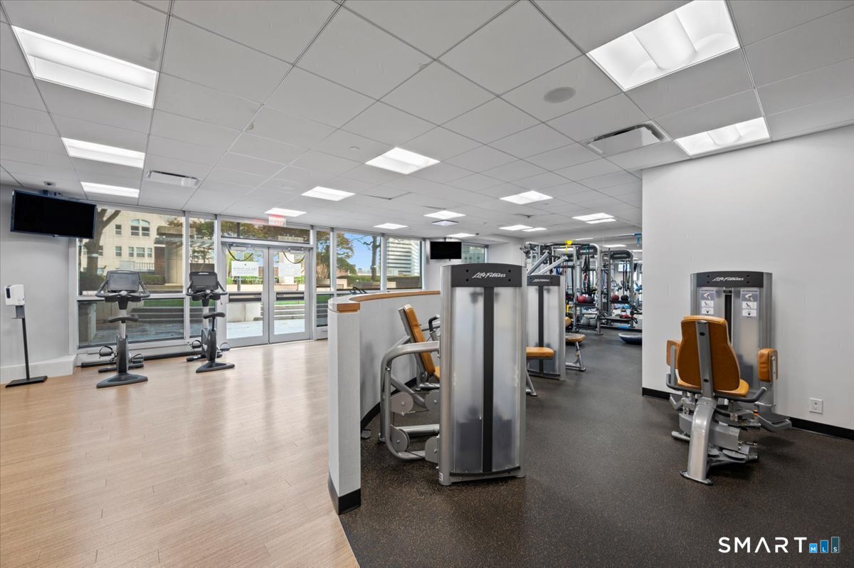 127 Greyrock Place Stamford CT 06901
