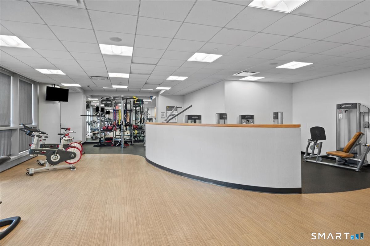 127 Greyrock Place Stamford CT 06901
