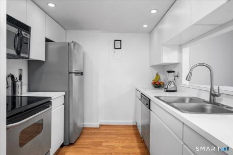 127 Greyrock Place Stamford CT 06901