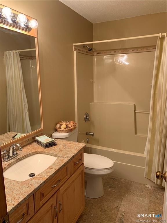 2303 Mill Pond Drive South Windsor CT 06074
