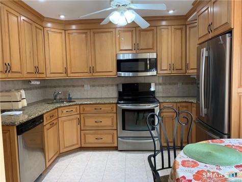 2303 Mill Pond Drive South Windsor CT 06074