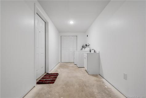 1 Alicia Lane Middletown CT 06457