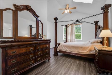 1 Alicia Lane Middletown CT 06457