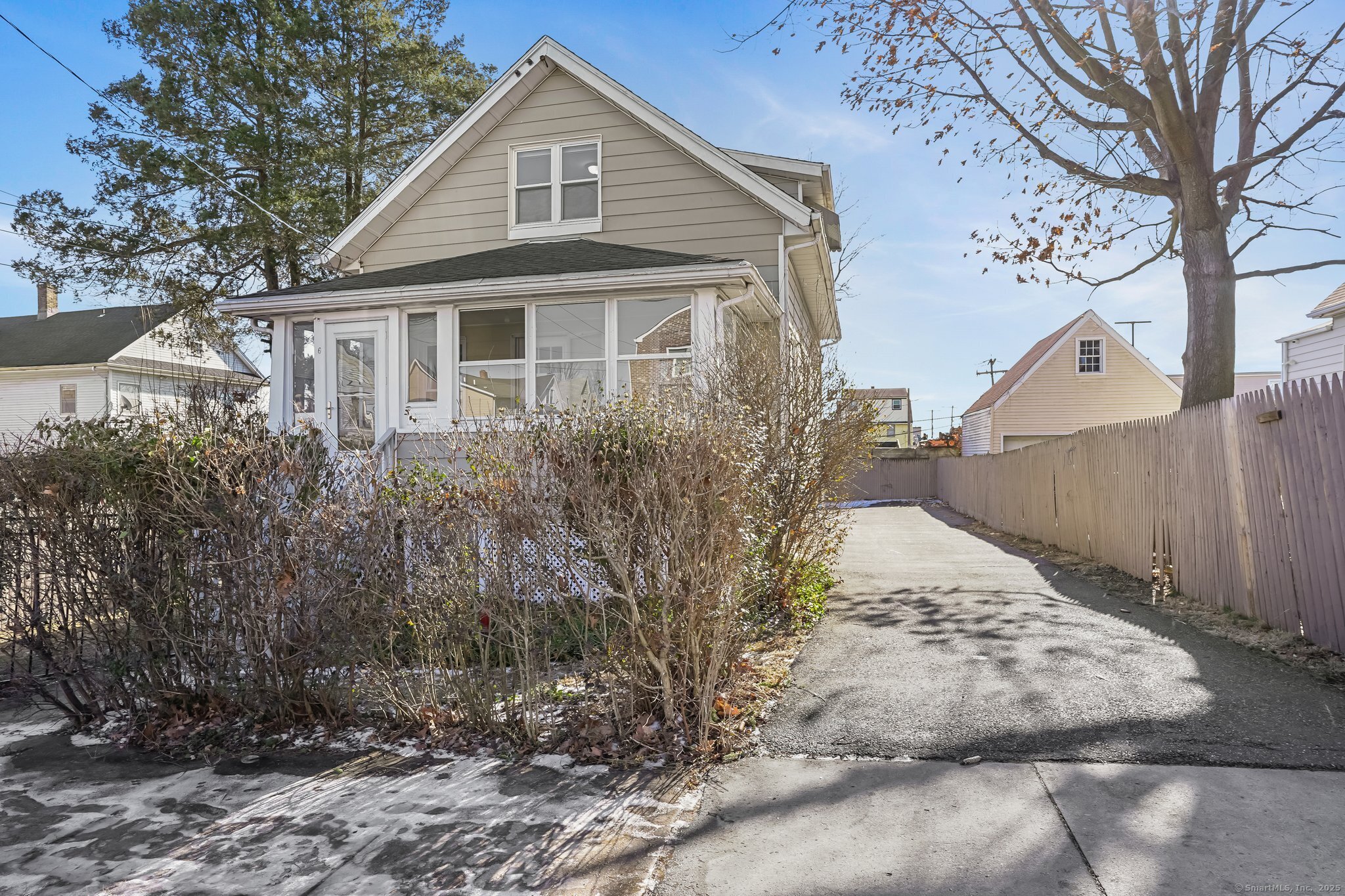 6 Waverly Place Stamford CT 06902