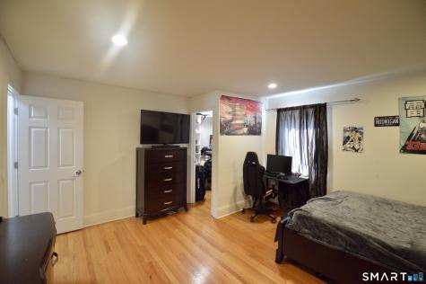 68 Parry Road Stamford CT 06907