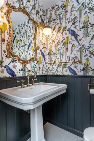 28 Leavenworth Road Woodbury CT 06798