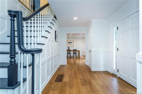 28 Leavenworth Road Woodbury CT 06798