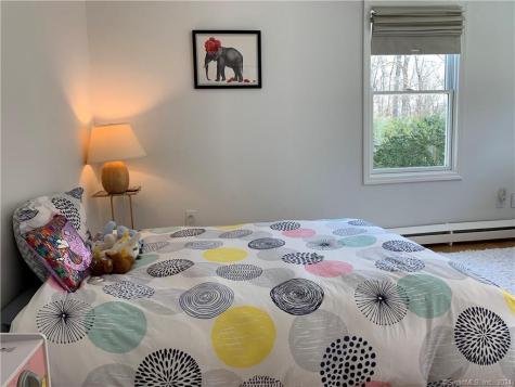 28 Leavenworth Road Woodbury CT 06798