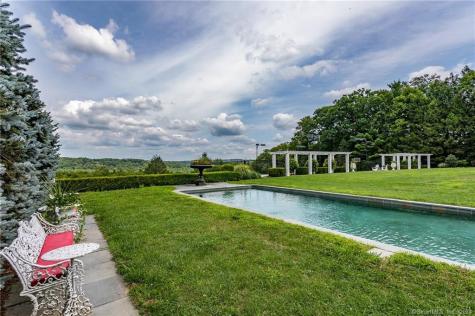 28 Leavenworth Road Woodbury CT 06798