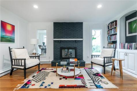 28 Leavenworth Road Woodbury CT 06798