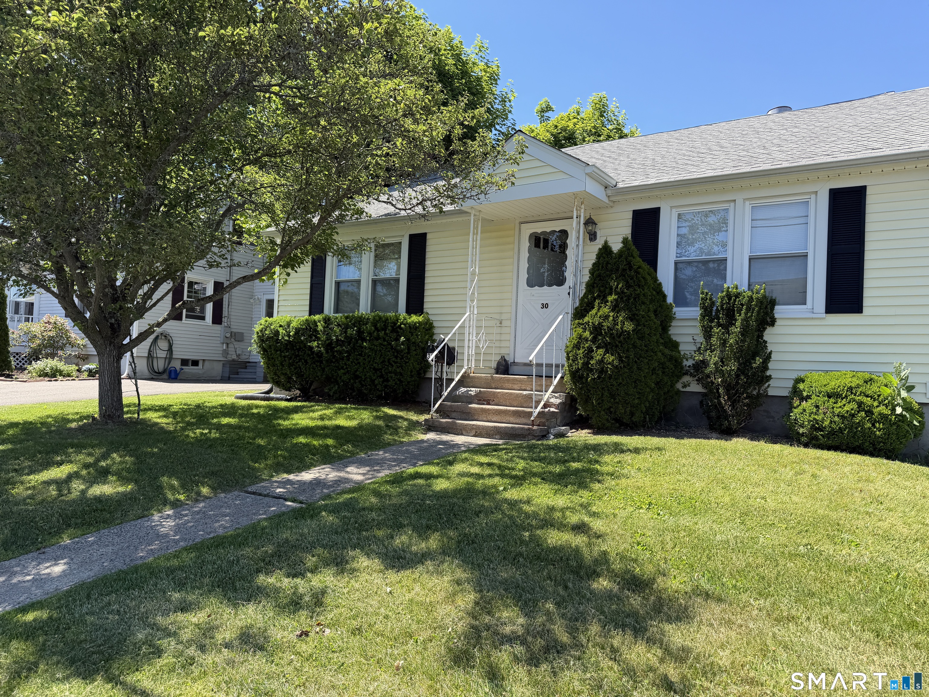 30 Aceto Street Branford CT 06405