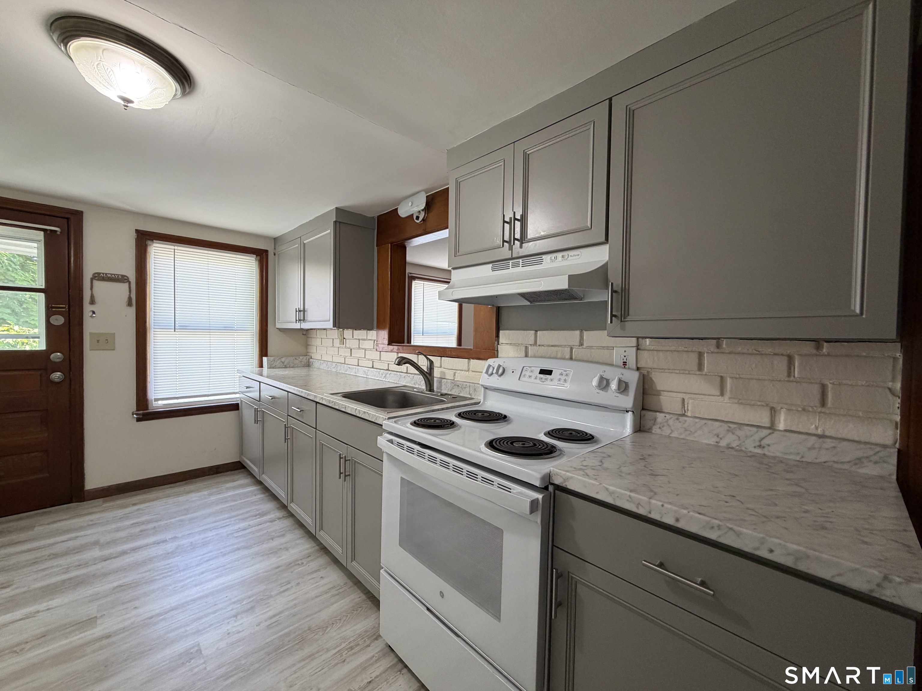 30 Aceto Street Branford CT 06405
