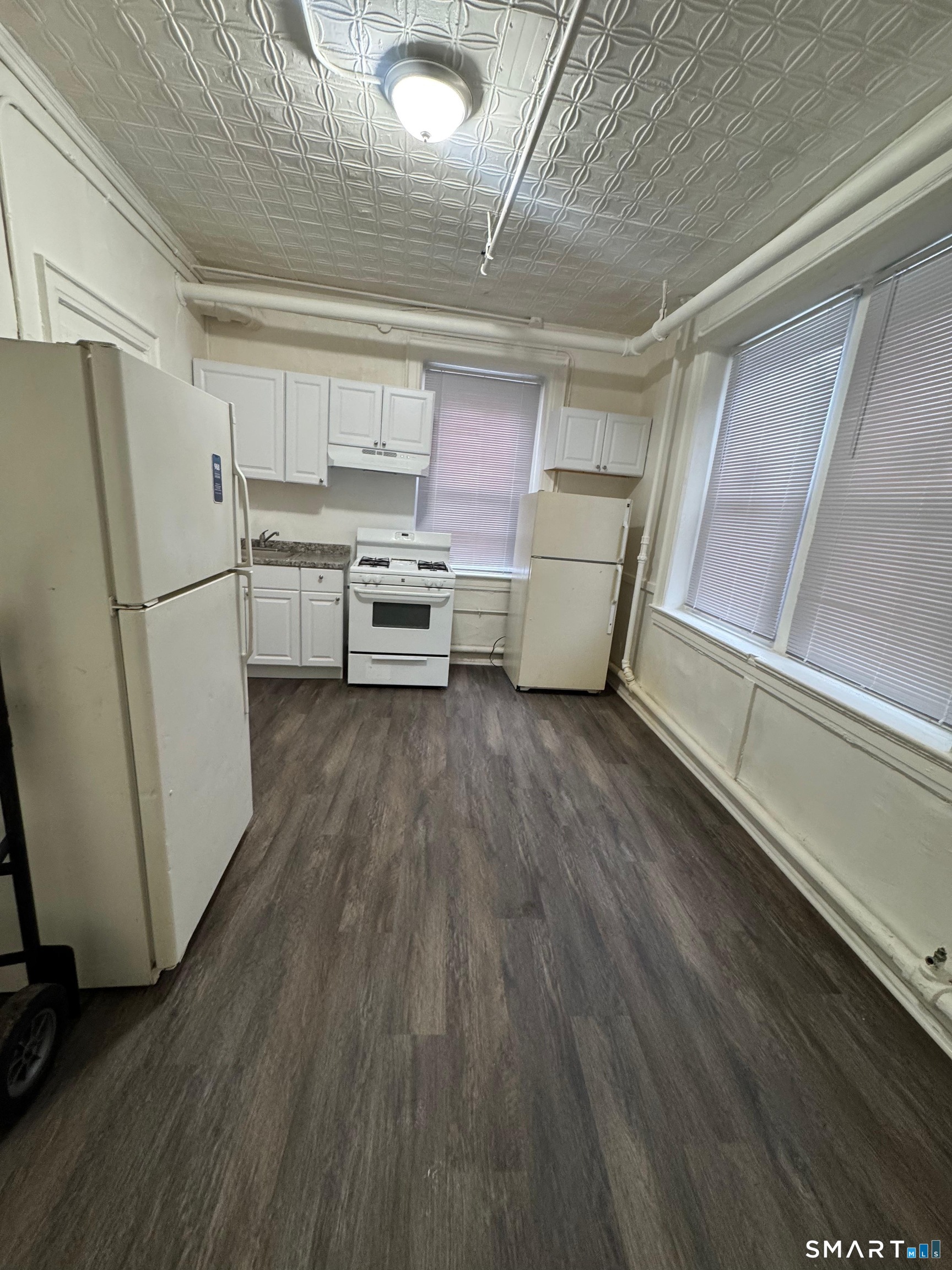 86 Pequonnock Street Bridgeport CT 06604