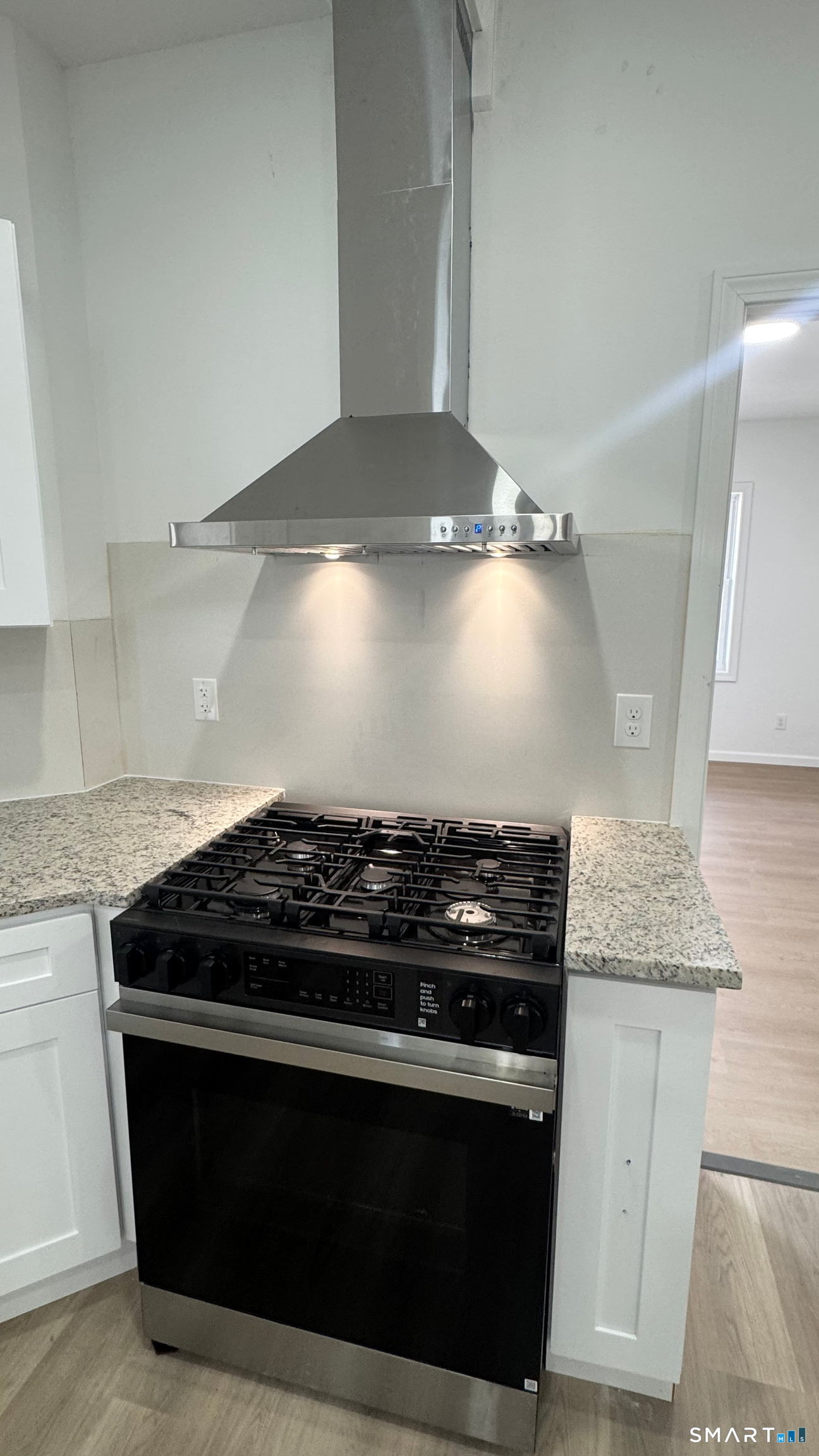 16 Arch Street Waterbury CT 06710