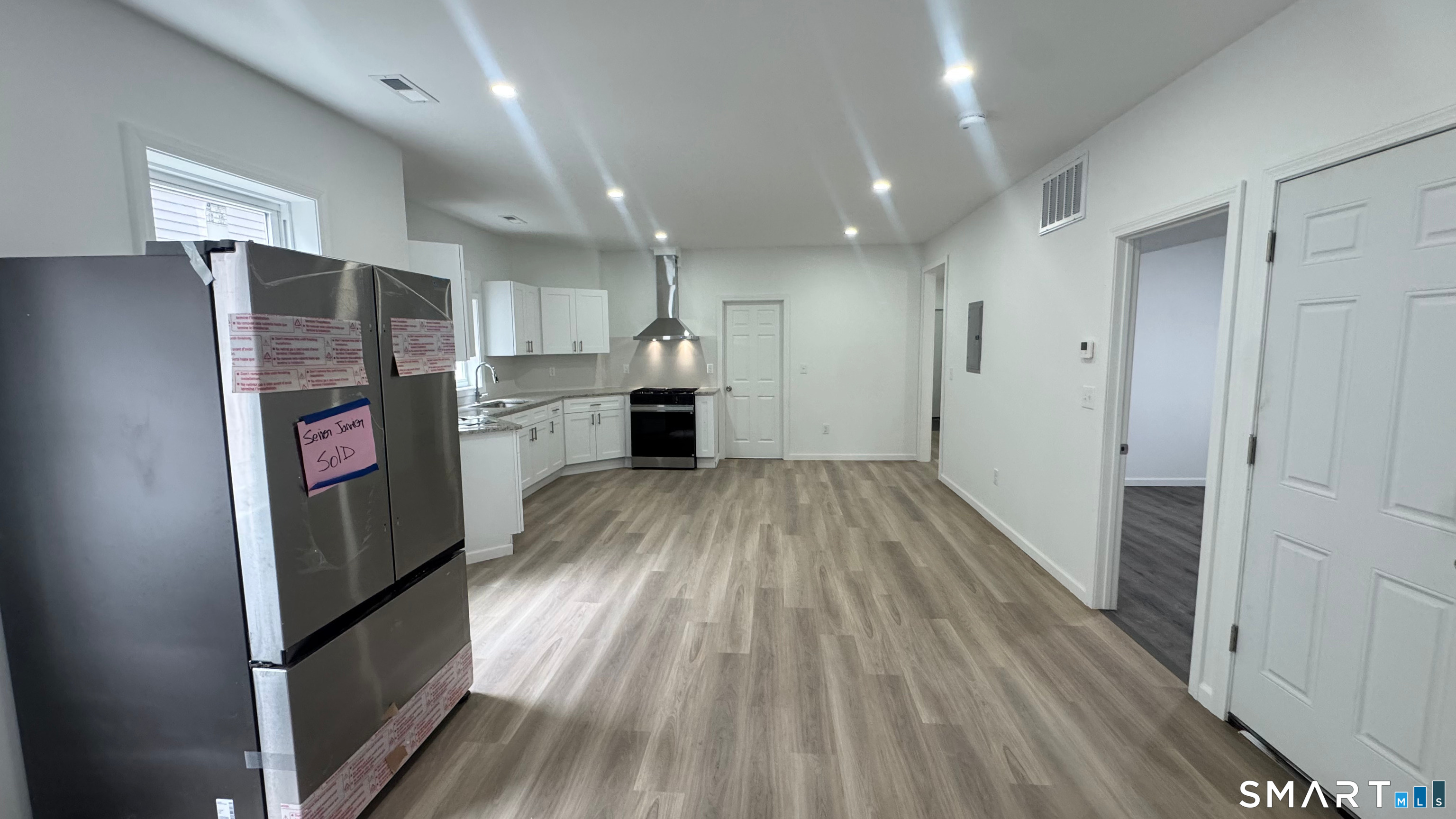 16 Arch Street Waterbury CT 06710
