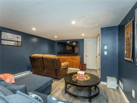 23 Cornwall Road Warren CT 06754