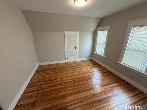 54 Hubinger Street New Haven CT 06511