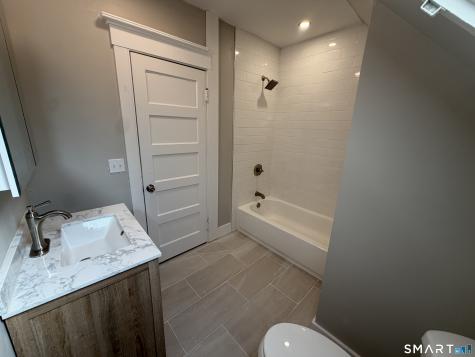54 Hubinger Street New Haven CT 06511