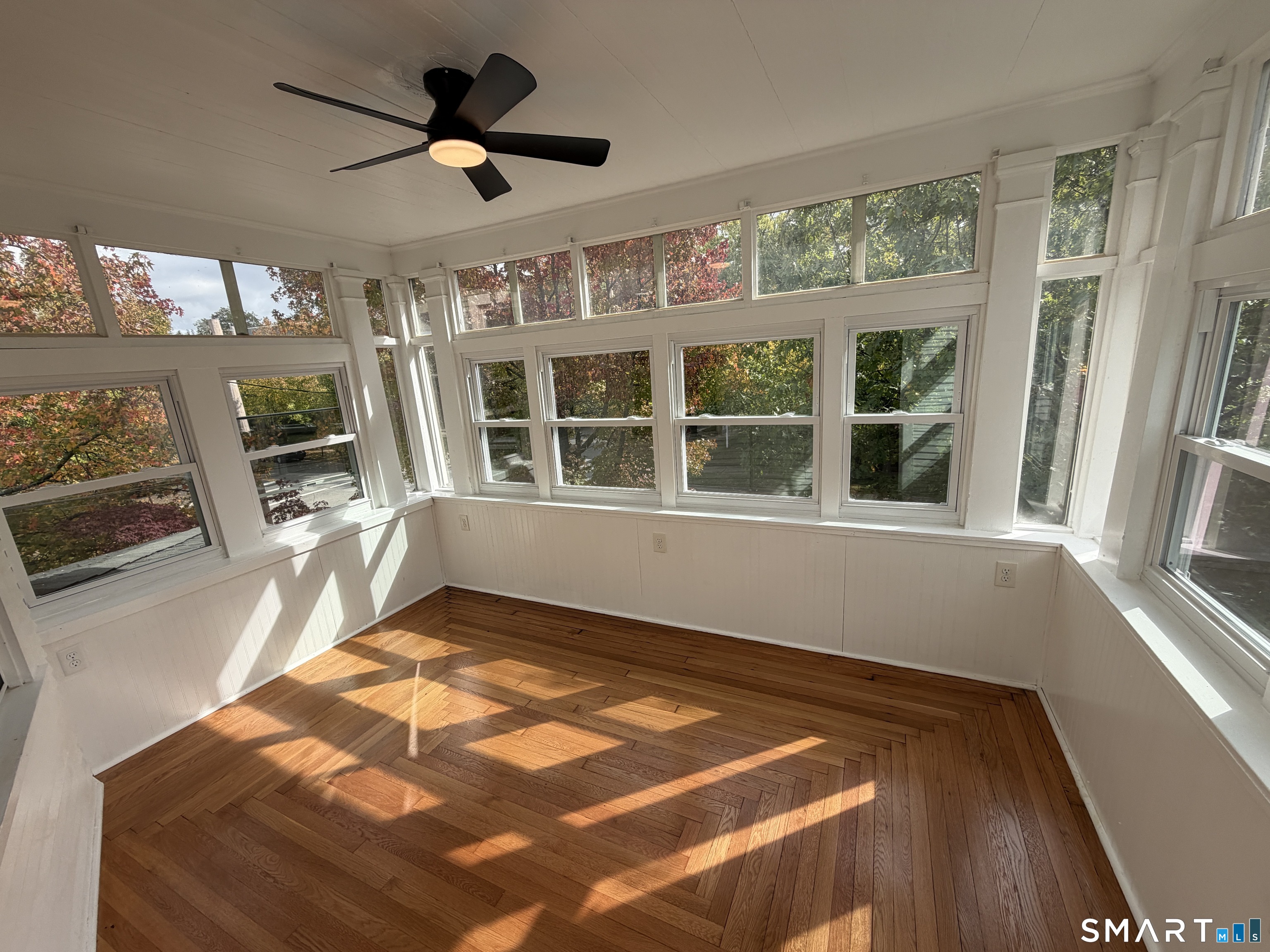54 Hubinger Street New Haven CT 06511