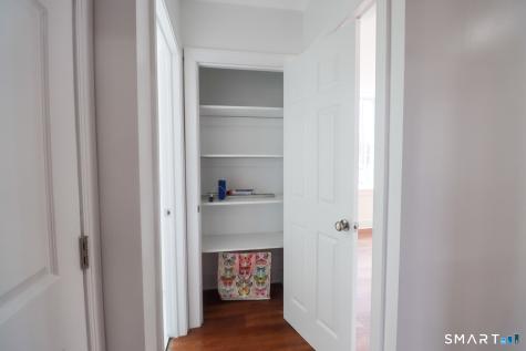 156 Garfield Avenue New London CT 06320