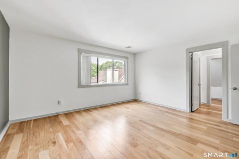 14 Algonquin Lane Stratford CT 06614