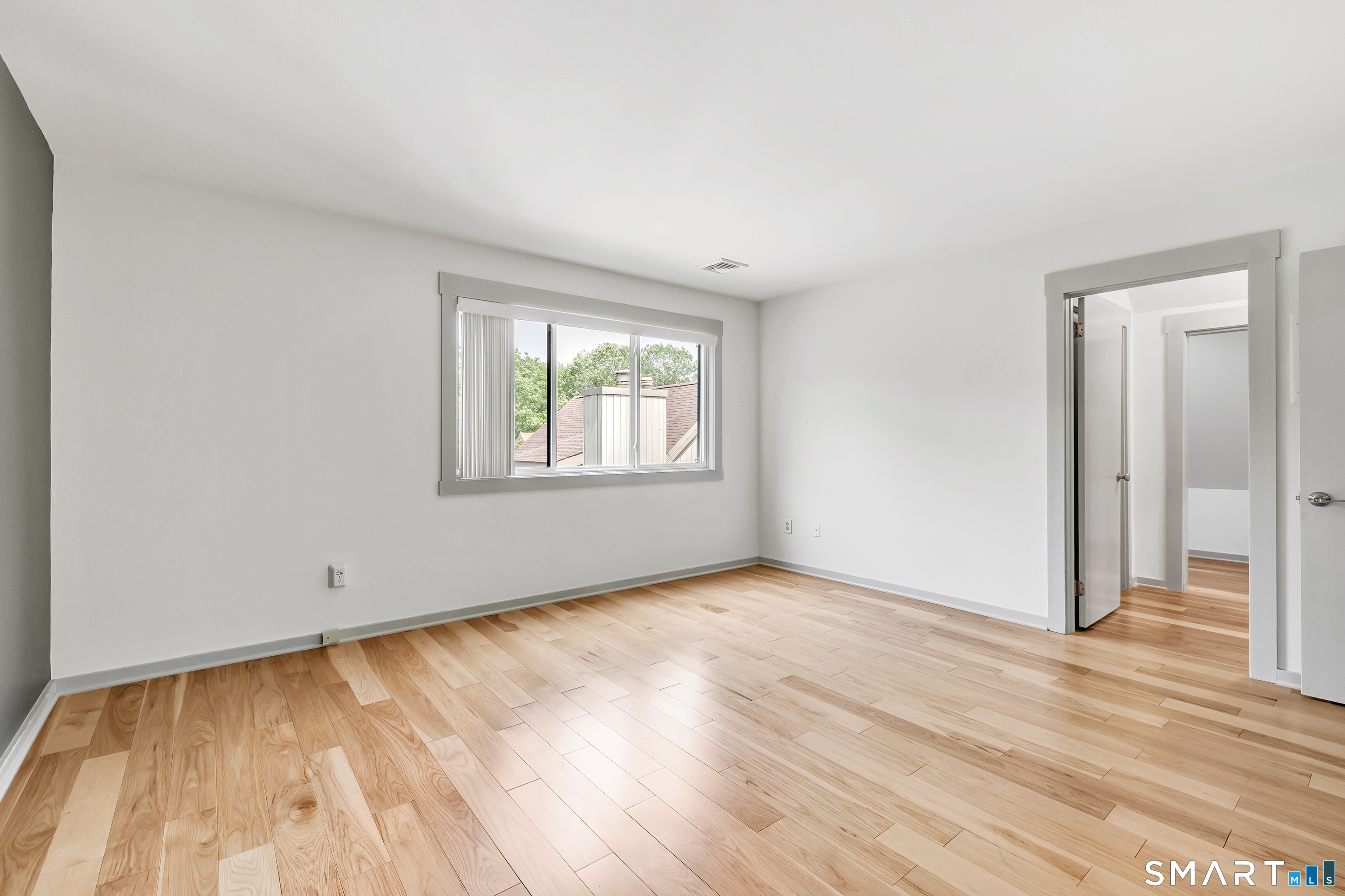 14 Algonquin Lane Stratford CT 06614