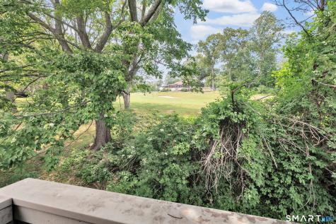 14 Algonquin Lane Stratford CT 06614