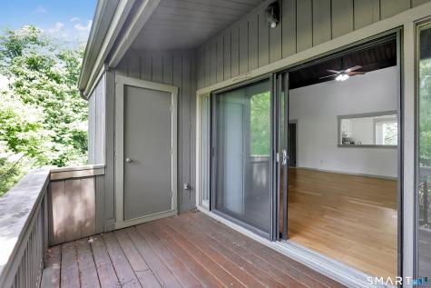 14 Algonquin Lane Stratford CT 06614