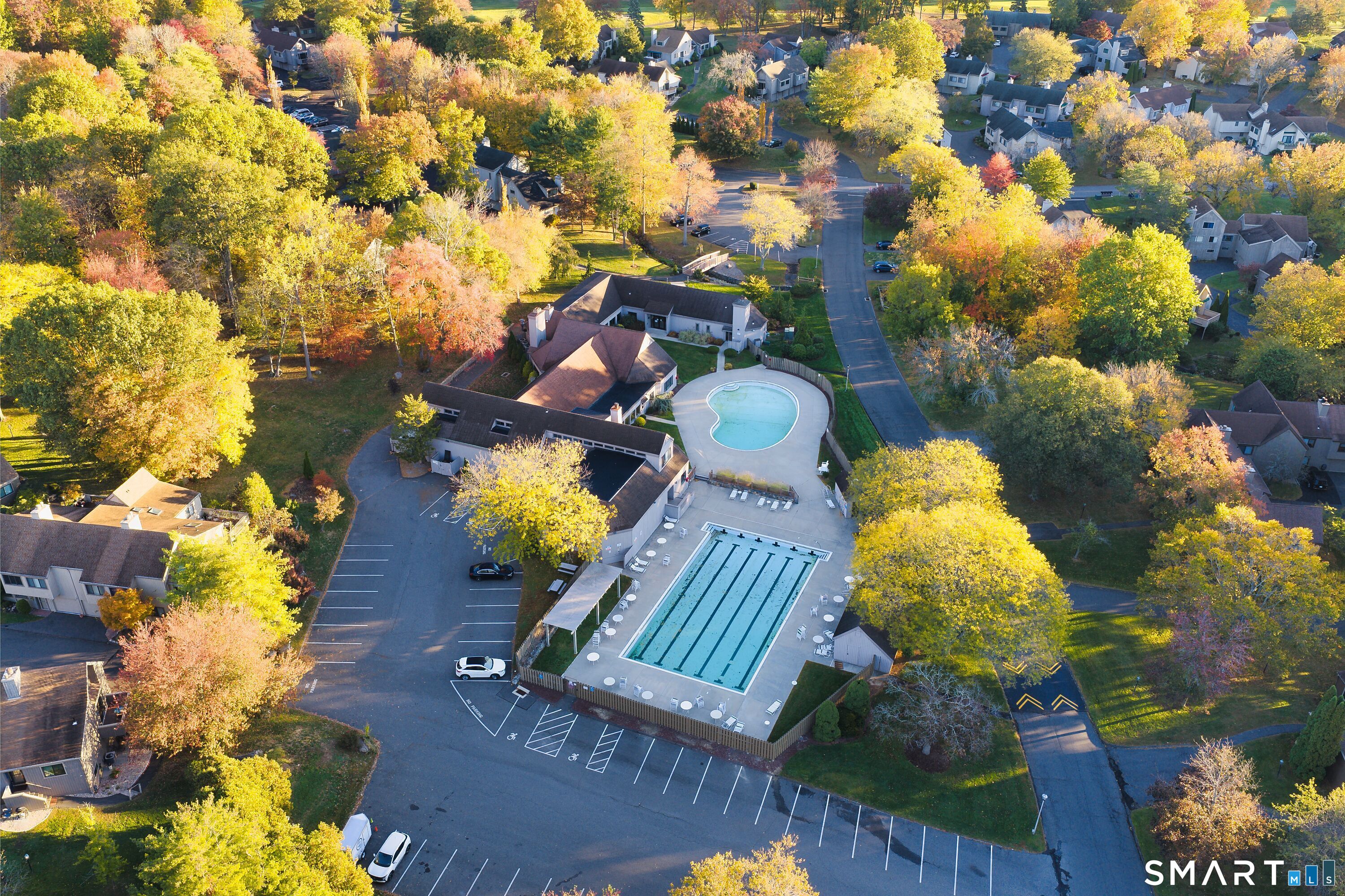 14 Algonquin Lane Stratford CT 06614