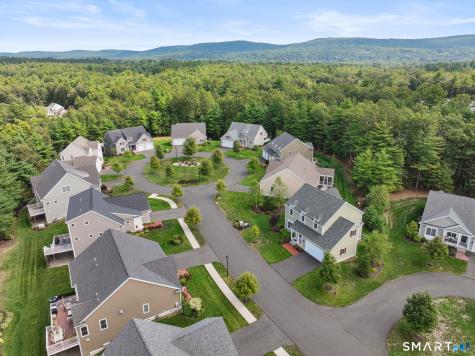 12 Prospect Ridge Simsbury CT 06070