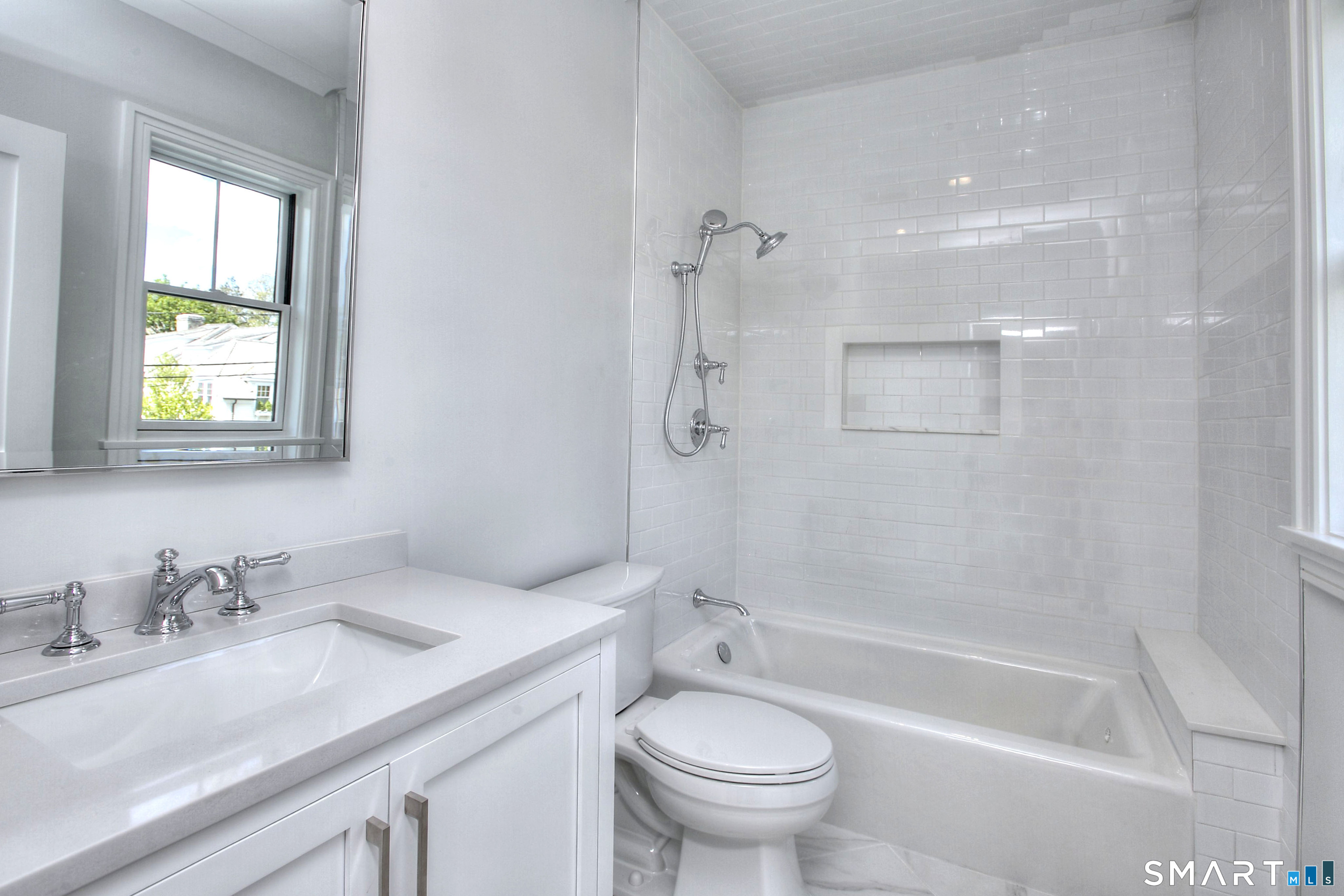 11 Gower Road New Canaan CT 06840