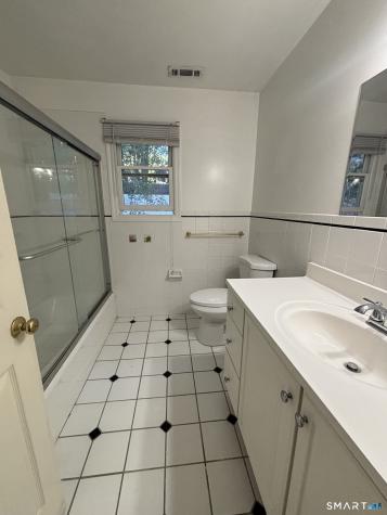 36 Nicholas Avenue Greenwich CT 06831