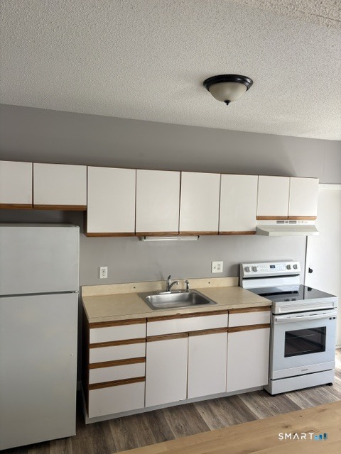 Waterbury CT, 344 Washington Avenue, Unit 3A