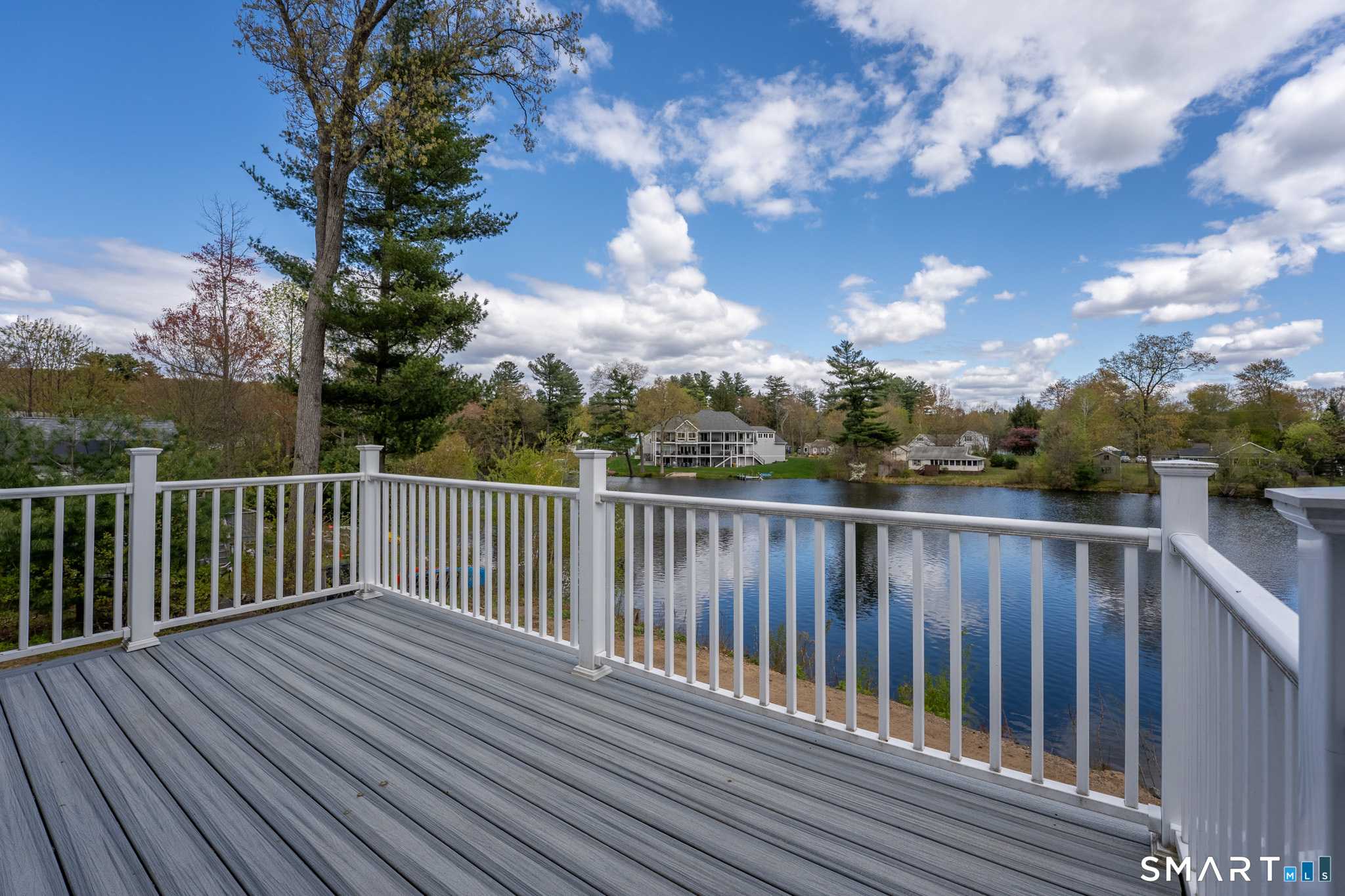 44 Lake Drive Enfield CT 06082