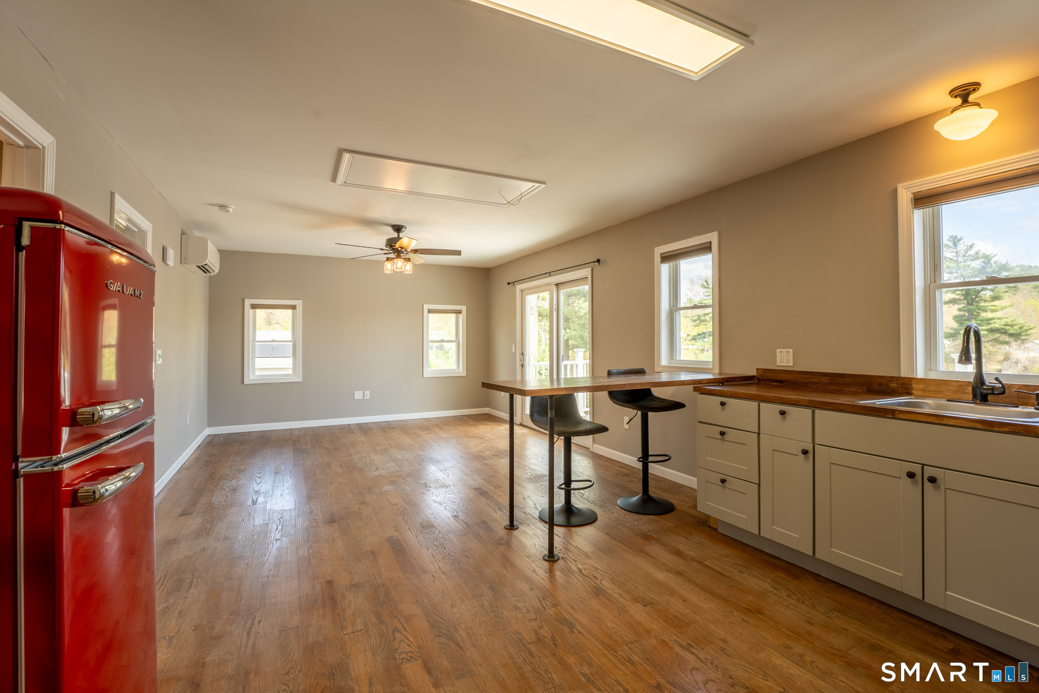 44 Lake Drive Enfield CT 06082