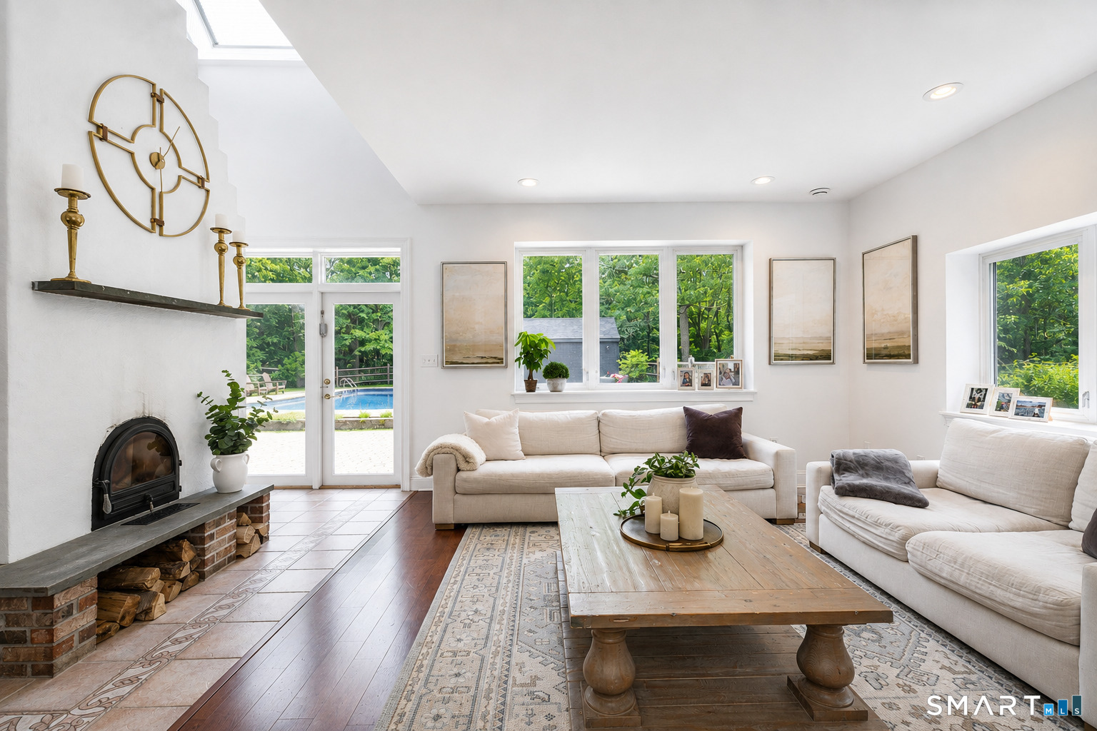 28 Drewbarrie Lane Easton CT 06612