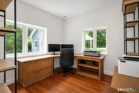 28 Drewbarrie Lane Easton CT 06612