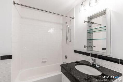 15 Dinah Street West Hartford CT 06107