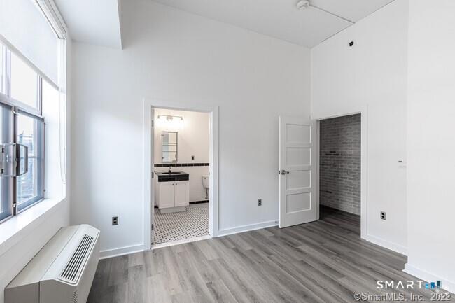 15 Dinah Street West Hartford CT 06107