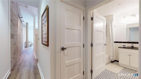 15 Dinah Street West Hartford CT 06107