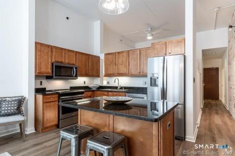 15 Dinah Street West Hartford CT 06107