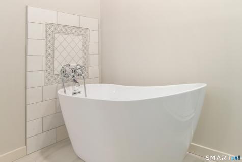 4 Sedgwick Village Lane Darien CT 06820