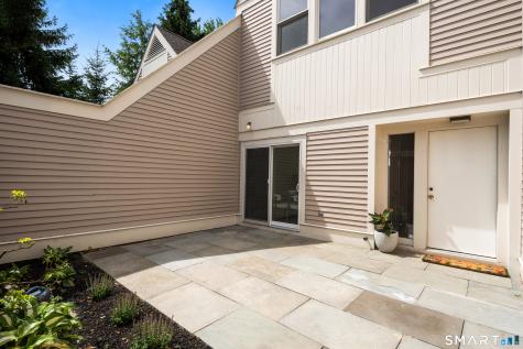 4 Sedgwick Village Lane Darien CT 06820