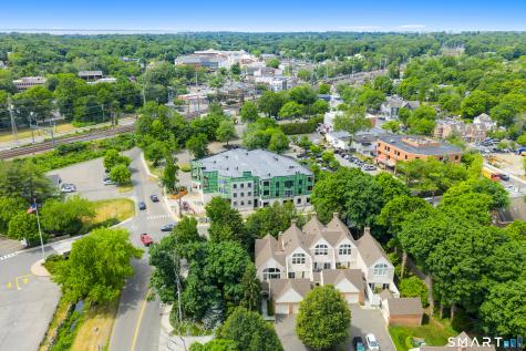 4 Sedgwick Village Lane Darien CT 06820