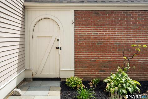 4 Sedgwick Village Lane Darien CT 06820