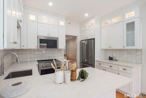 4 Sedgwick Village Lane Darien CT 06820